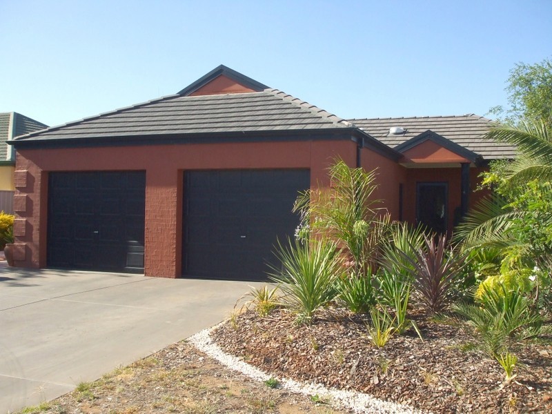 4A & 4B Sunrise Avenue, Moama NSW 2731