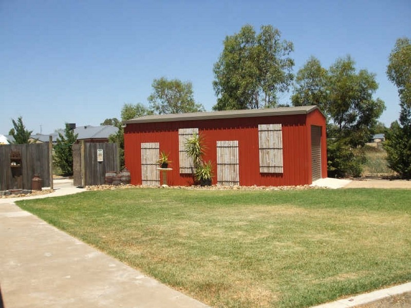 225 Mary Ann Road, Echuca VIC 3564