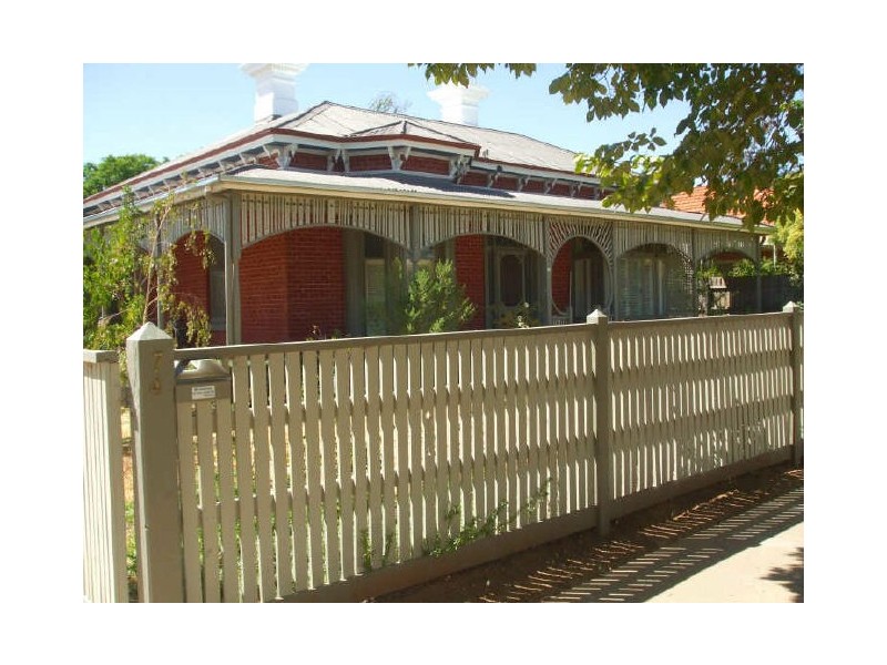 74 Francis Street, Echuca VIC 3564
