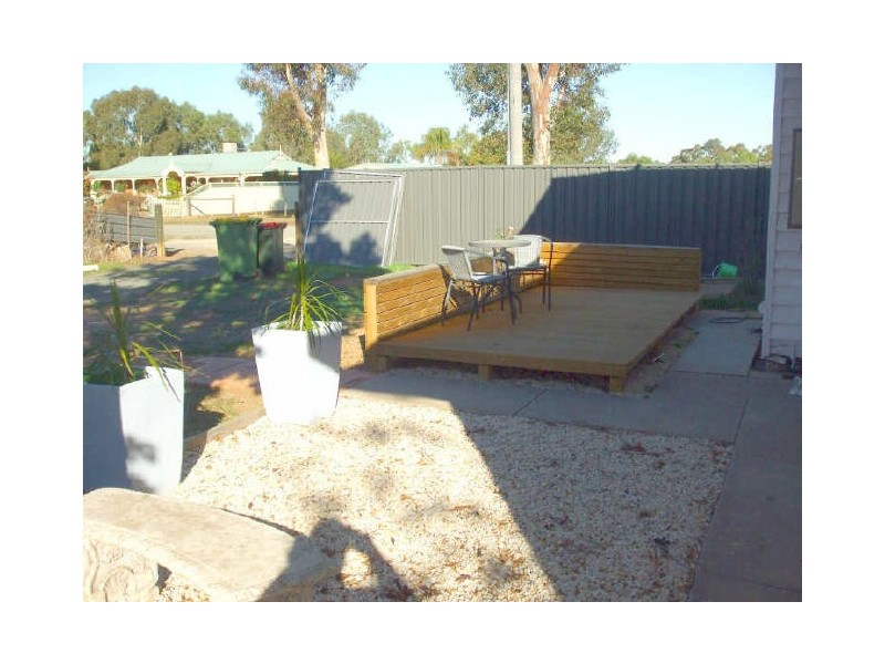 9 Morton Street, Rochester VIC 3561
