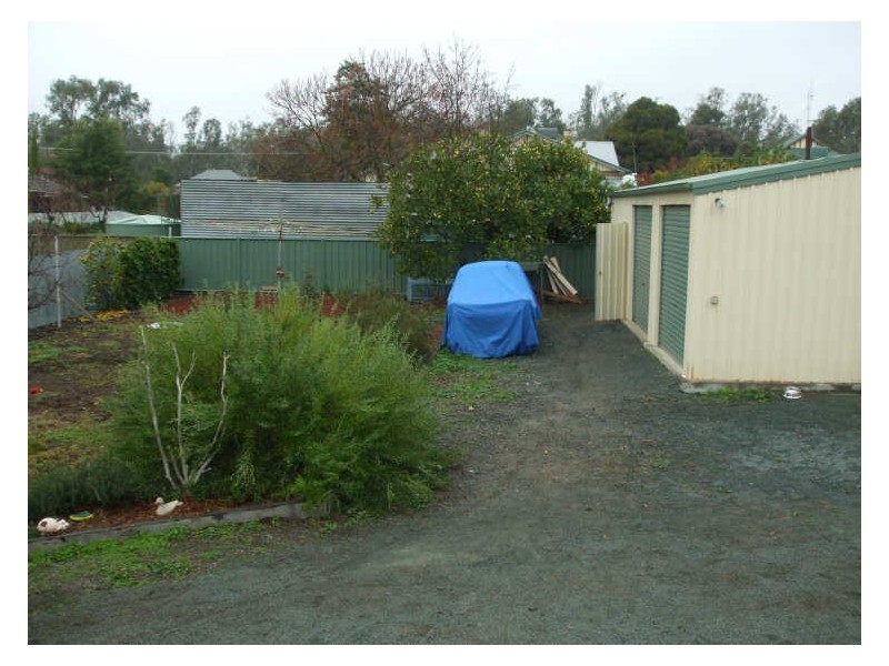 7 Hart Street, Rochester VIC 3561