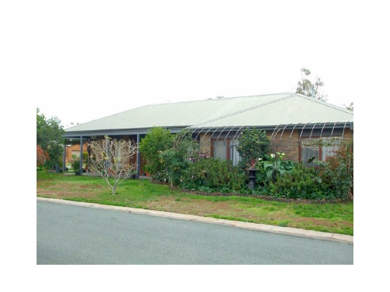 3 Kooyong Court, Echuca VIC 3564