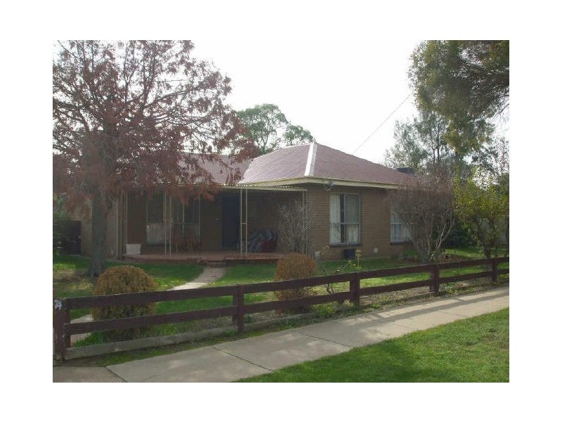 74 Leichardt Street, Echuca VIC 3564