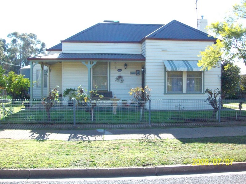 2 Barton Street, Lockington VIC 3563