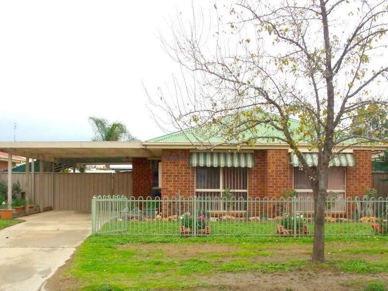 42 Sturt Street, Echuca VIC 3564