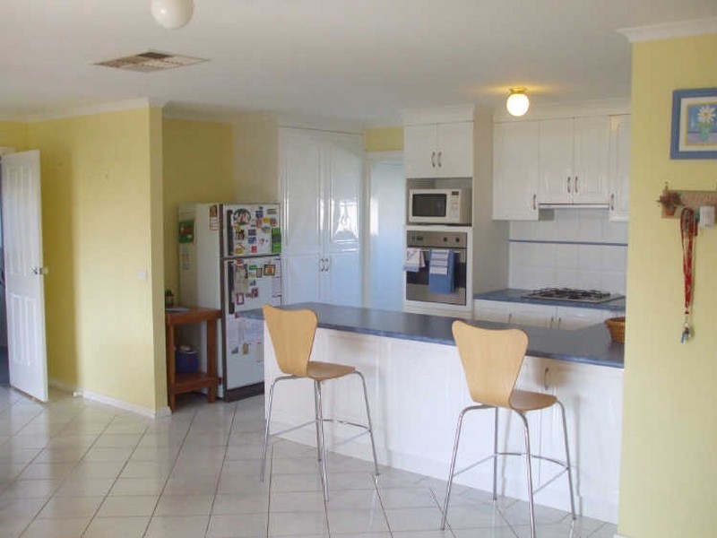 24 Genevieve Avenue, Echuca VIC 3564