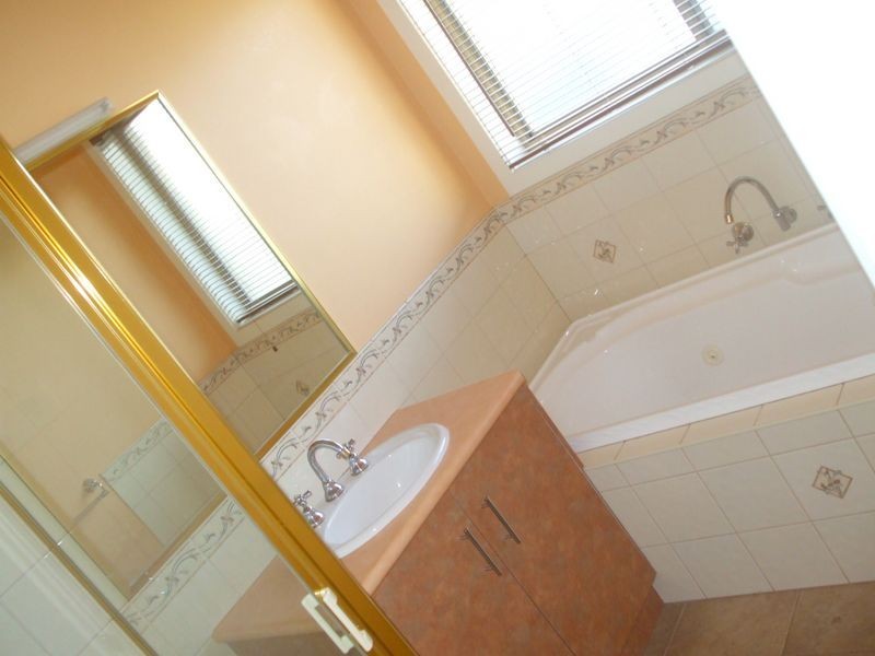 6 Orkney Court, Moama NSW 2731