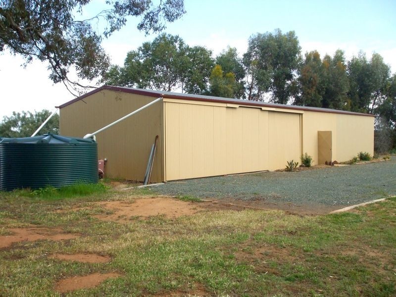64 Moorabinda Road, Echuca VIC 3564
