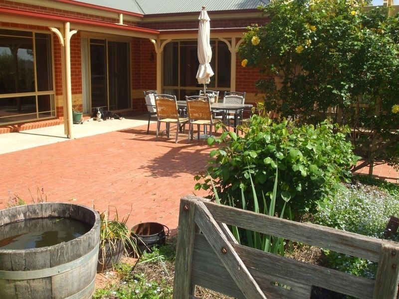 64 Moorabinda Road, Echuca VIC 3564