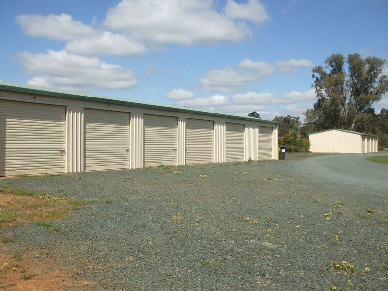 1 Winbi Lane, Moama NSW 2731