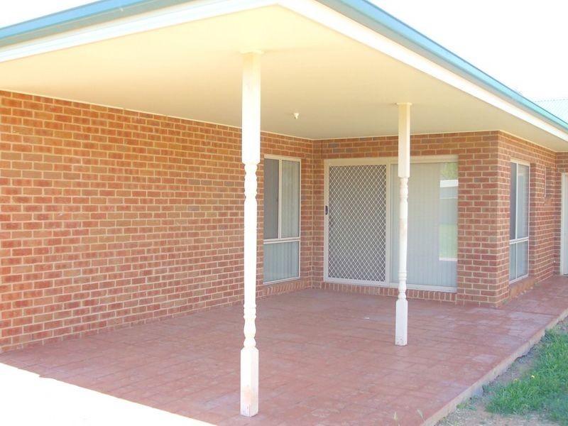 13 Morris Street, Mathoura NSW 2710