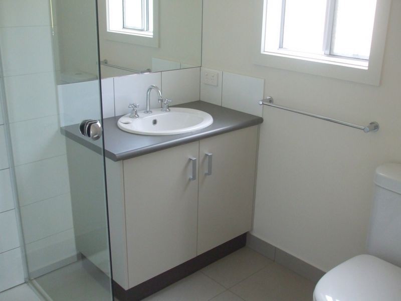 11 Francis Street, Rochester VIC 3561