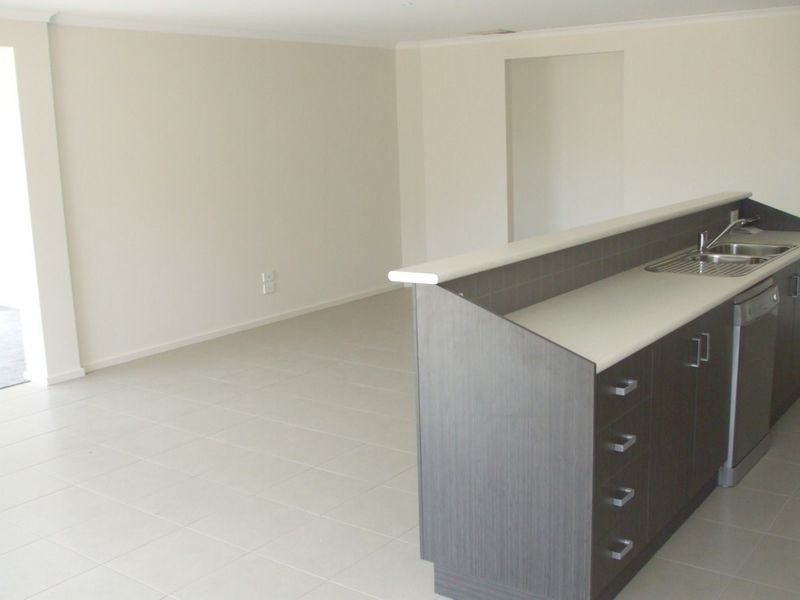 11 Francis Street, Rochester VIC 3561