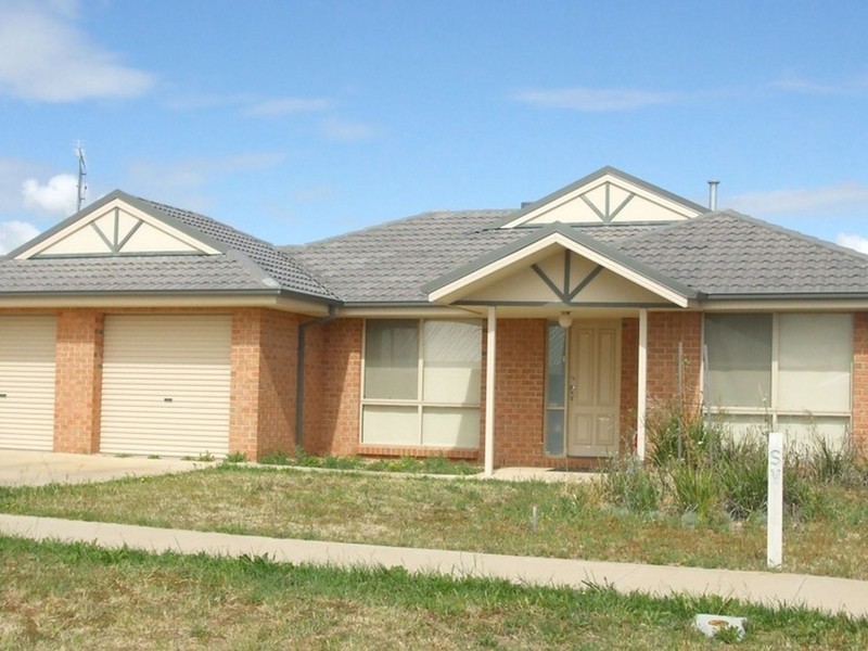 2 Amy Place, Echuca VIC 3564