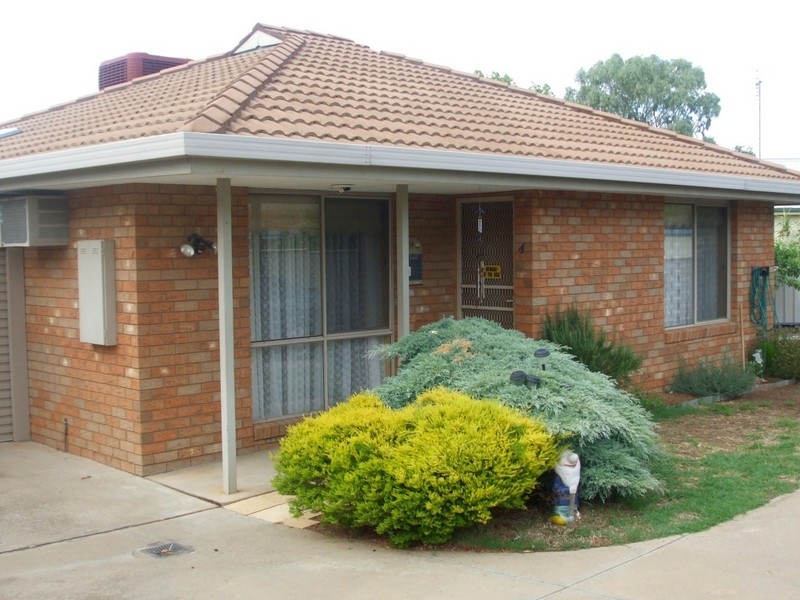 4/327 High Street, Echuca VIC 3564