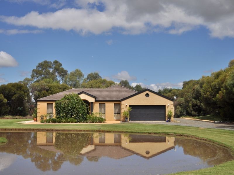 90 Scott Road, Echuca VIC 3564