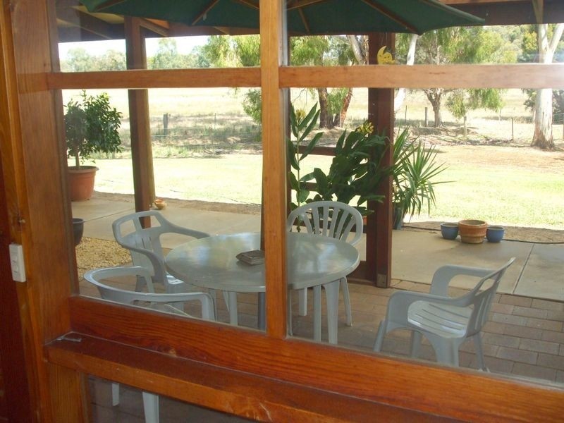 71 Glanville Road, Echuca Village VIC 3564