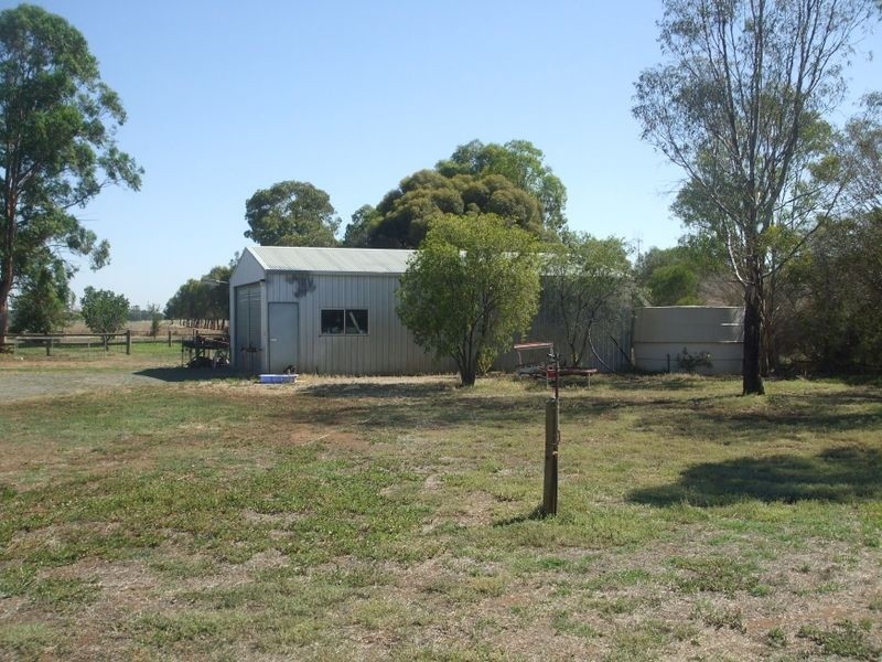 300 Mt Terricks Road, Echuca VIC 3564