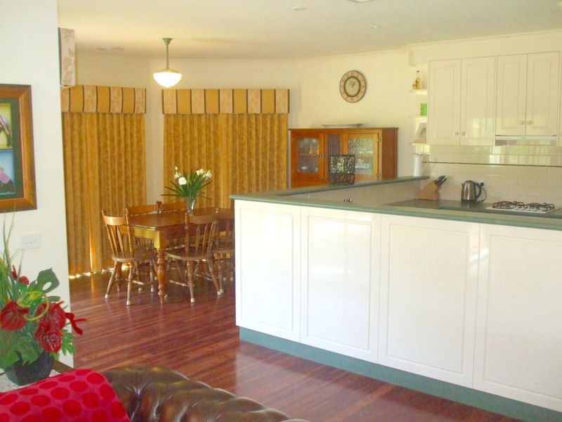 38 Wallingford Court, Echuca VIC 3564