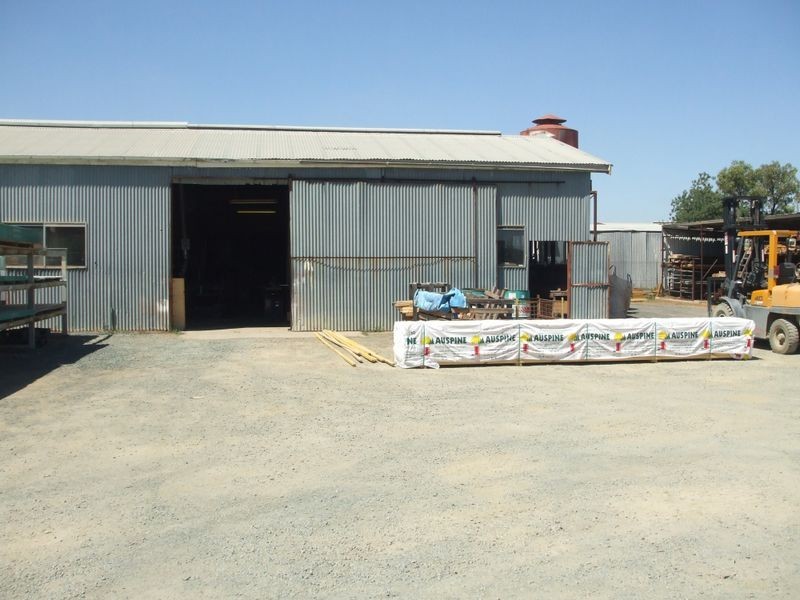 119-125 Ogilvie Avenue, Echuca VIC 3564