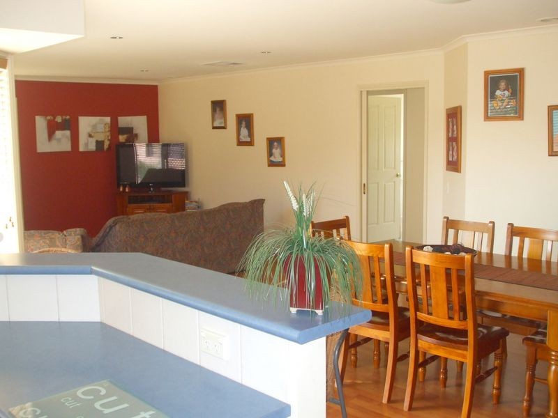 8 Kirkwall Court, Moama NSW 2731