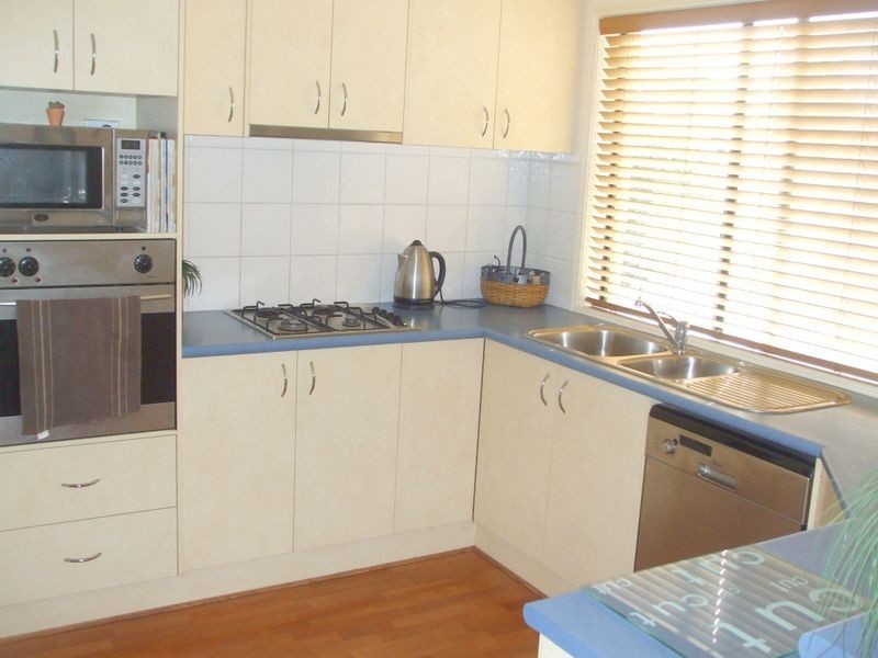 8 Kirkwall Court, Moama NSW 2731