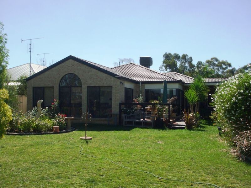 25 Kingfisher Drive, Moama NSW 2731