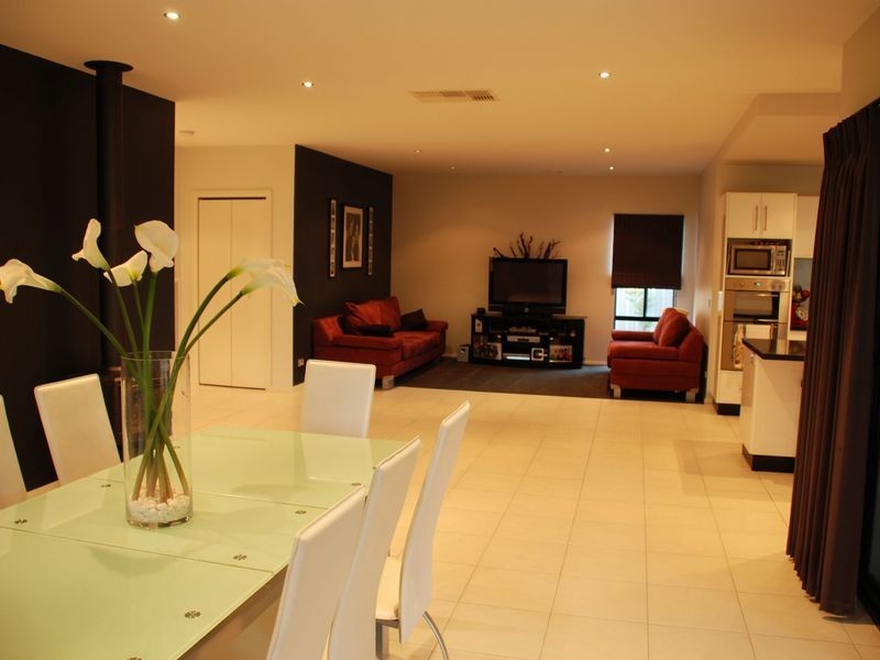 11 Yeovil Court, Echuca VIC 3564