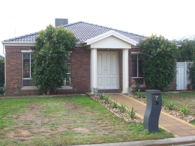 7 Ibis Way, Moama NSW 2731