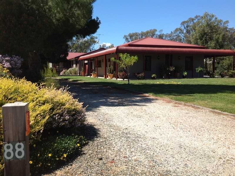 88 Wharparilla Drive, Echuca VIC 3564