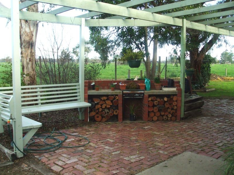 238 Fox Island Road, Gunbower VIC 3566