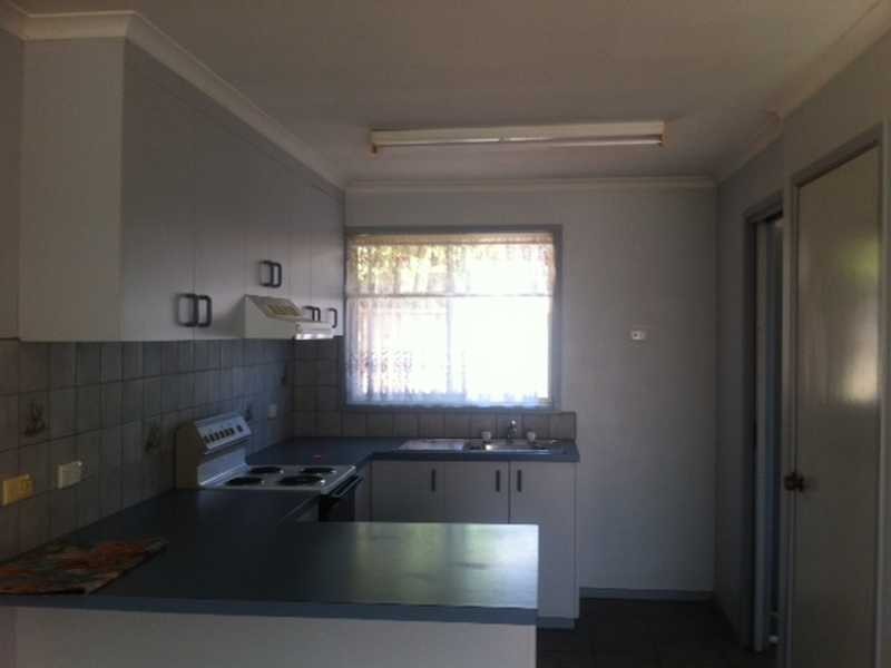 1/102 Crossen Street, Echuca VIC 3564