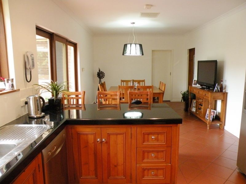 9 Pevensey Place, Echuca VIC 3564