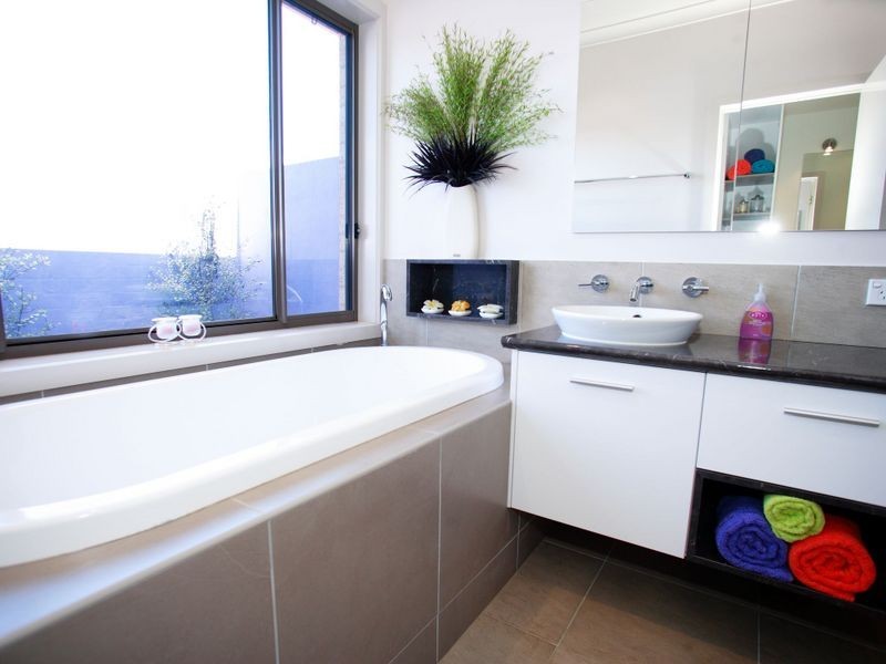 1 Silvergum Place, Moama NSW 2731