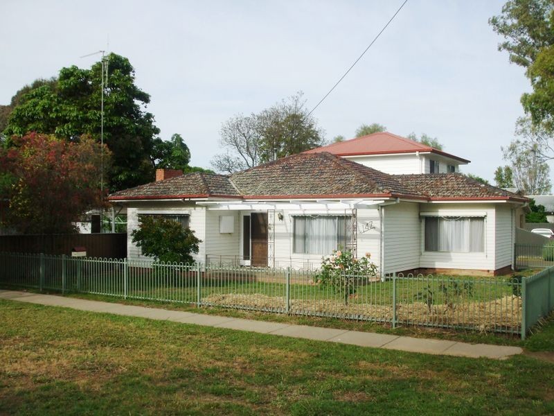 145-147 Hovell Street, Echuca VIC 3564