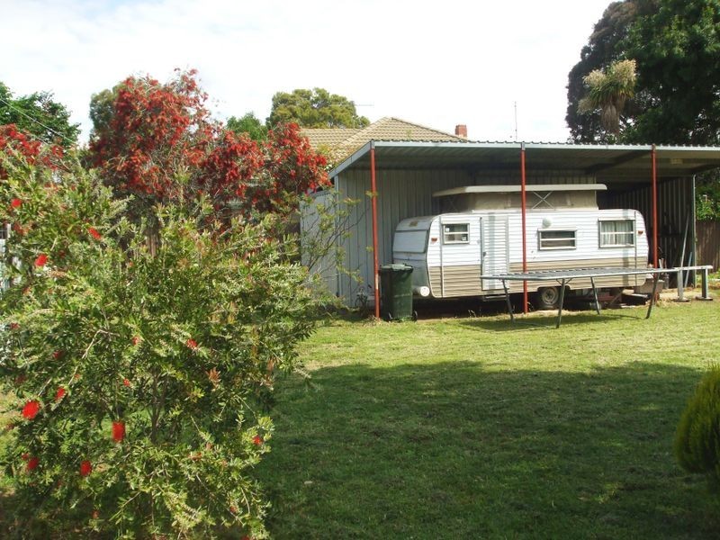 145-147 Hovell Street, Echuca VIC 3564