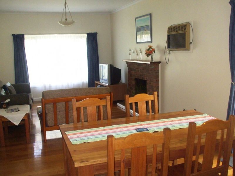 145-147 Hovell Street, Echuca VIC 3564