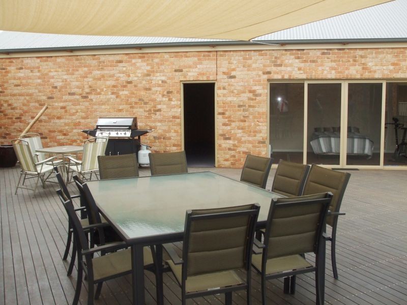 10 Kinross Court, Moama NSW 2731