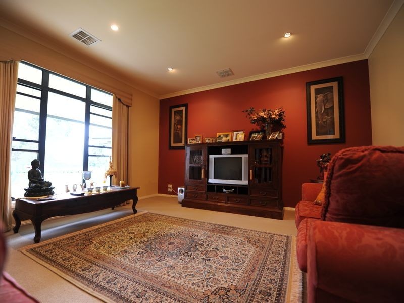 14 Winbi Avenue, Moama NSW 2731