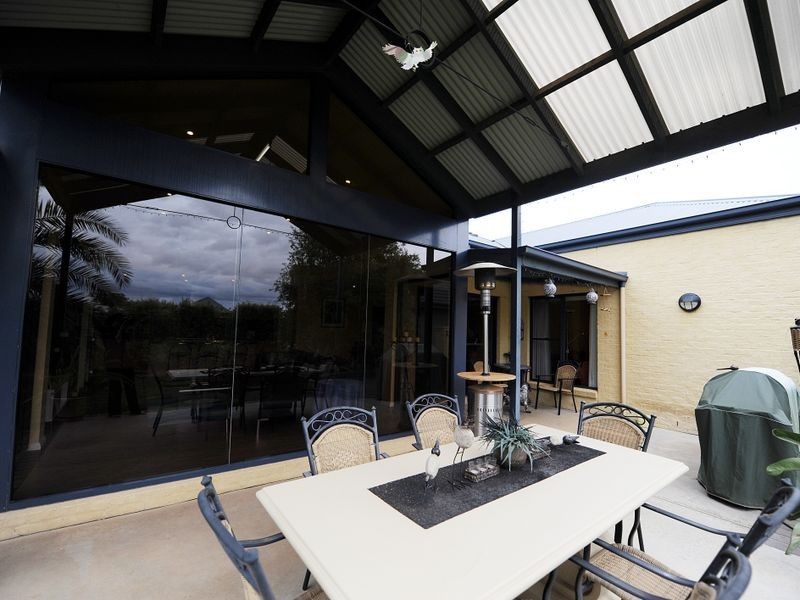 14 Winbi Avenue, Moama NSW 2731