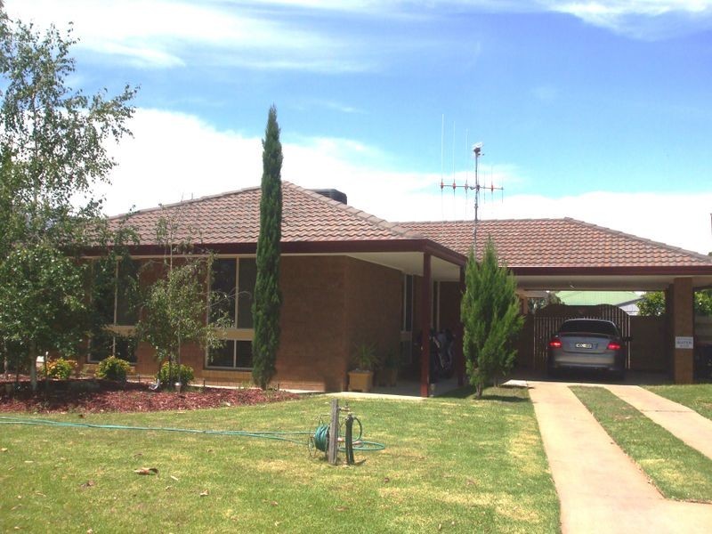 2 Winnima Avenue, Moama NSW 2731