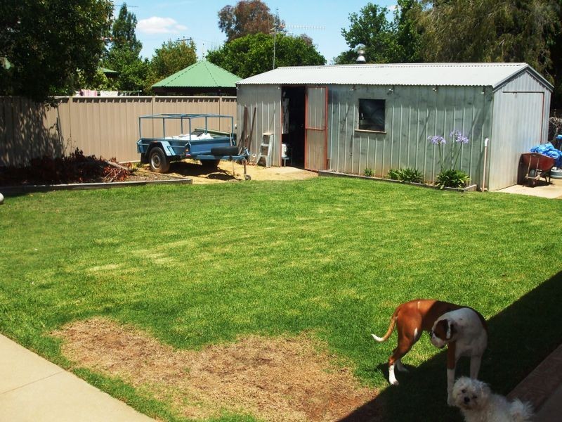 2 Winnima Avenue, Moama NSW 2731