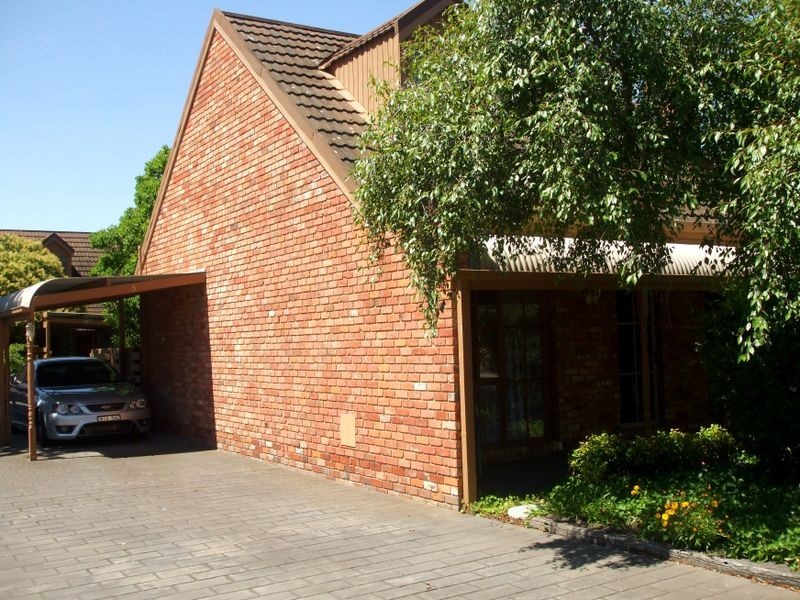 8 Berry Street, Moama NSW 2731