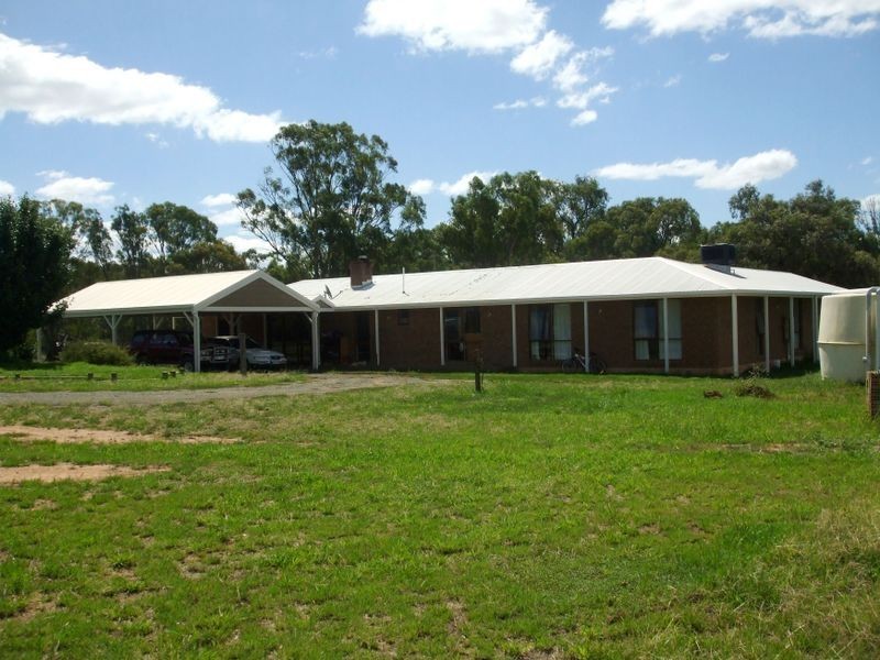89 Latham Road, Echuca VIC 3564