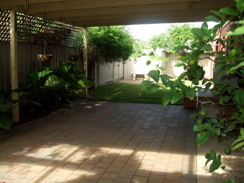 33 Porter Street, Moama NSW 2731