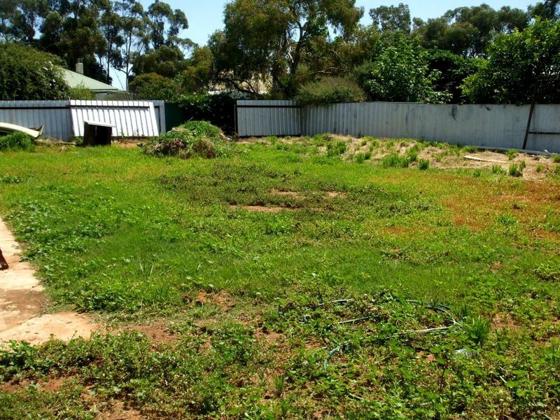 4 Burns Street, Lockington VIC 3563
