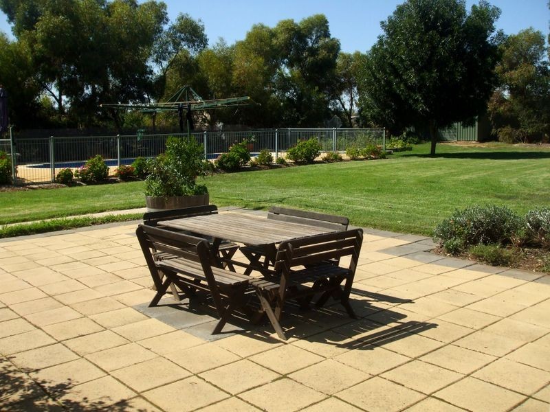 90 Fehring Lane, Echuca VIC 3564
