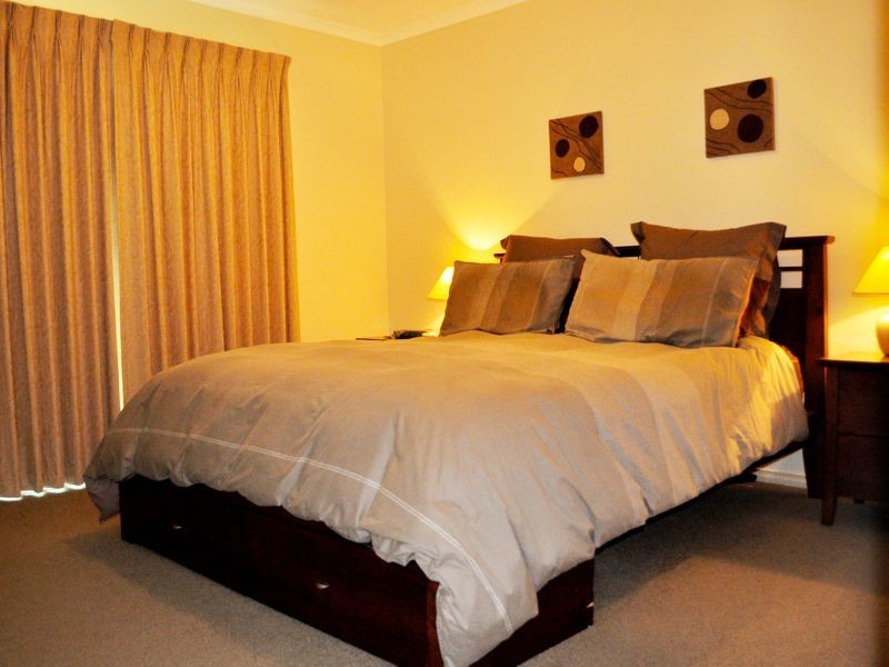 11 Charlton Court, Echuca VIC 3564