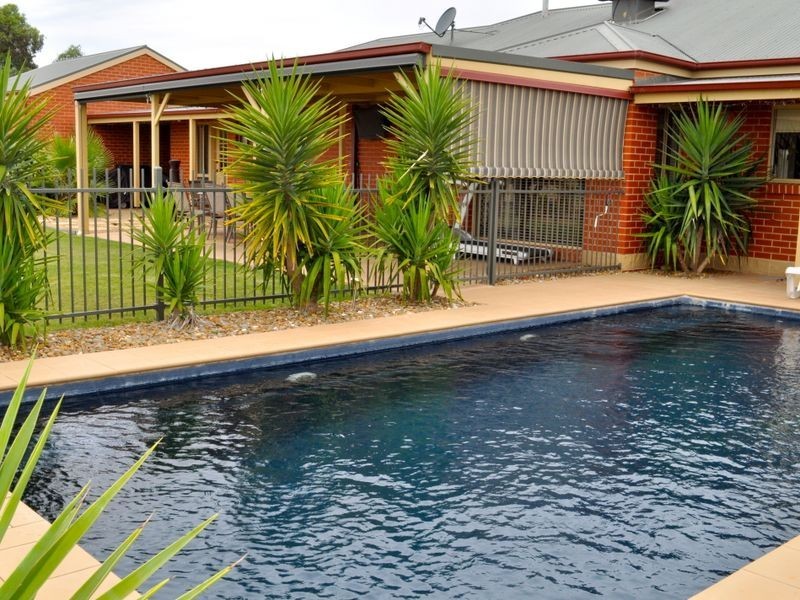 35 Paroo Street, Echuca VIC 3564