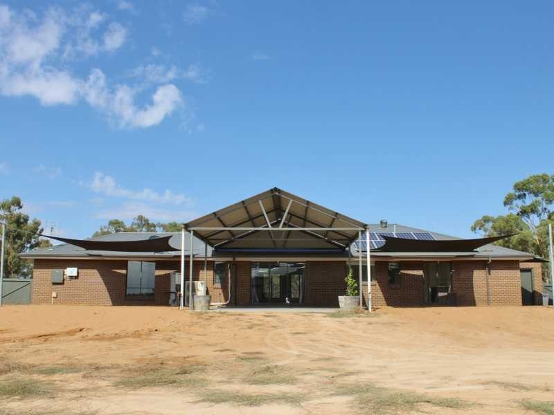 82 Old Deniliquin Road, Moama NSW 2731